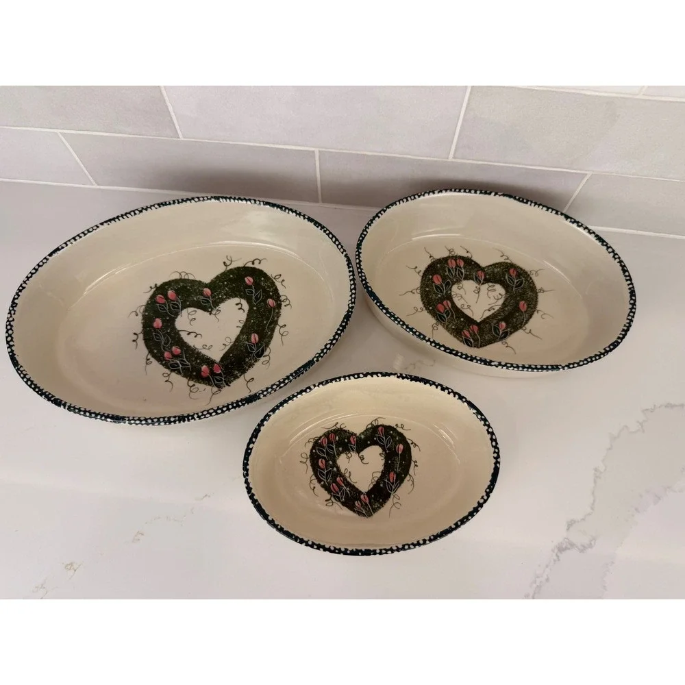 Nesting Bowls Oval Stoneware Heart Tulip Set of 3 Cream Green Country 90s